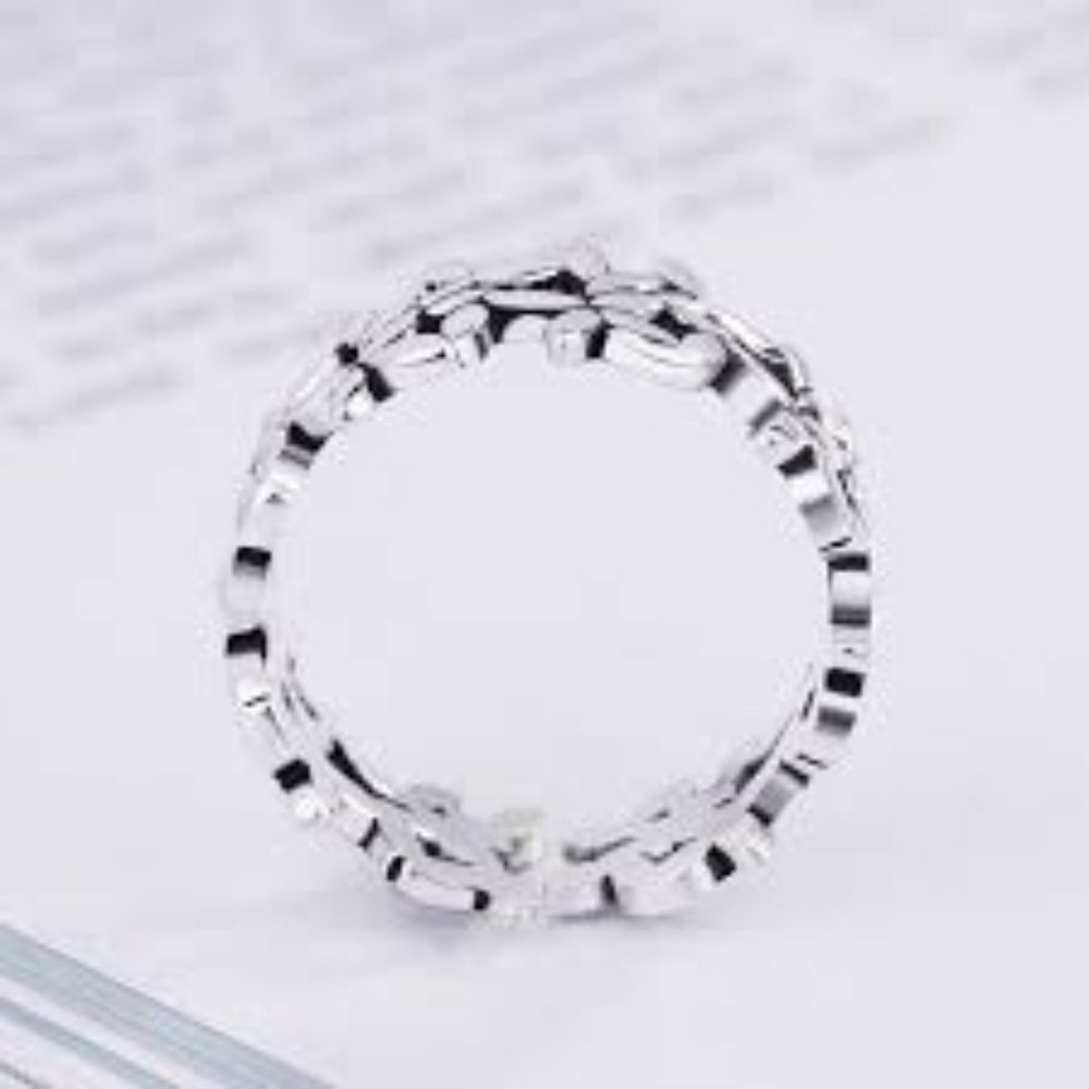 NEW Silver Leaf Women’s Boho Ring Adjustable Size - Picture 5 of 8